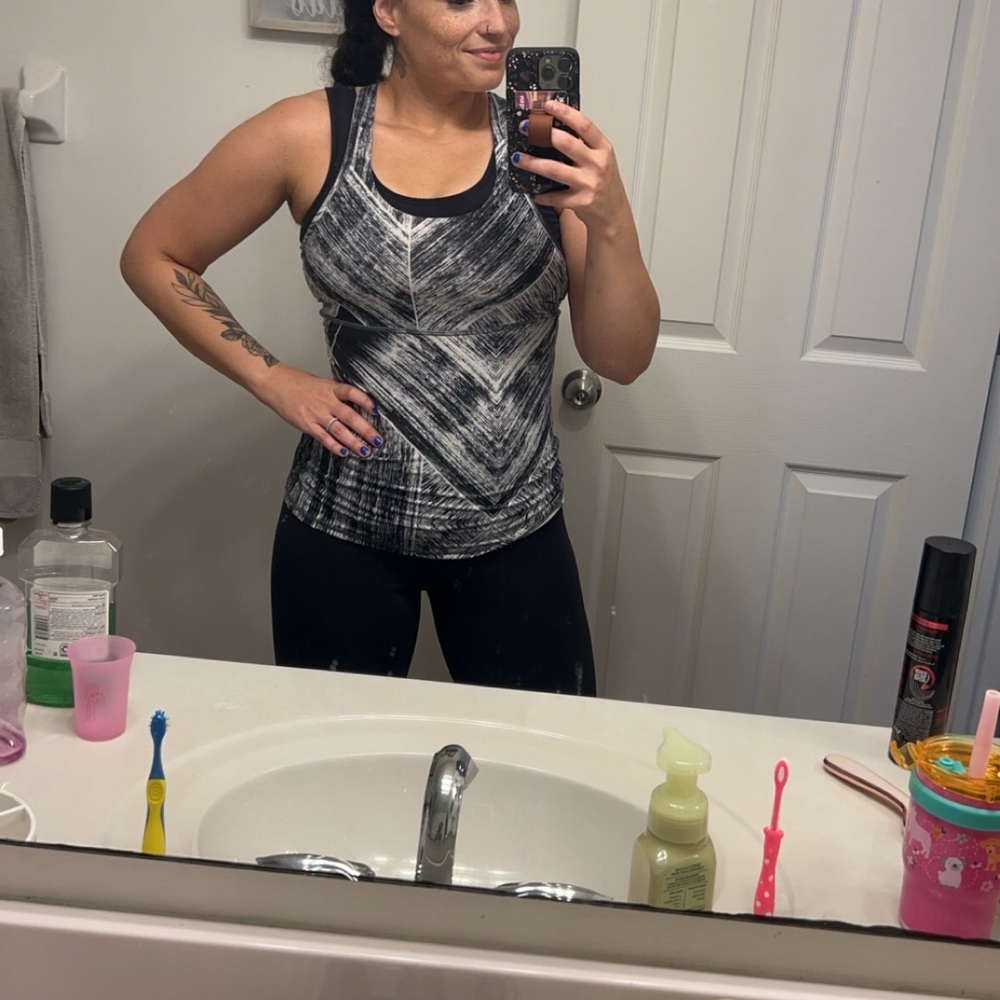Lululemon Tank